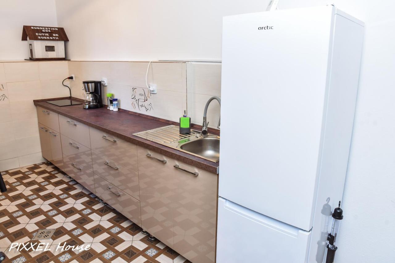 Pixxel House Hotel Moeciu De Sus Ngoại thất bức ảnh